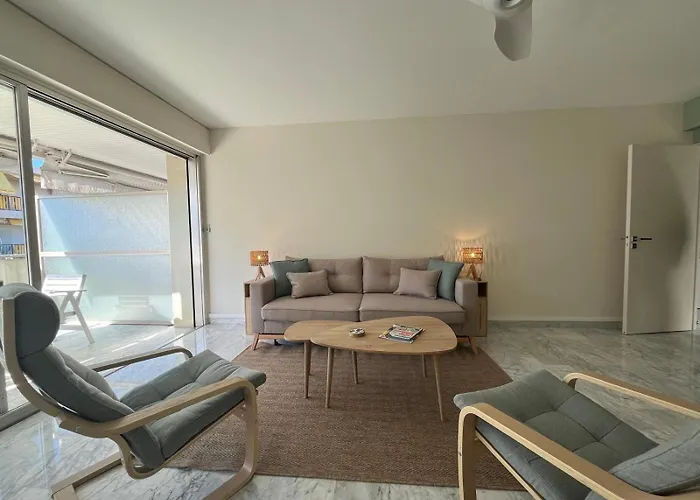 Riva Apartman Cannes