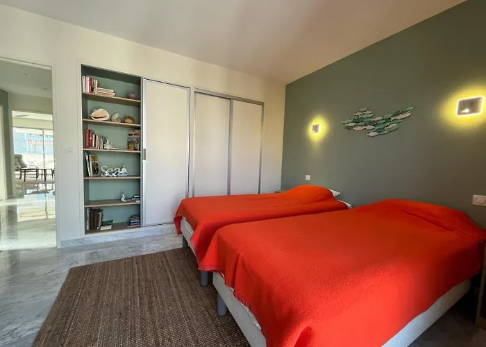 Riva Daire